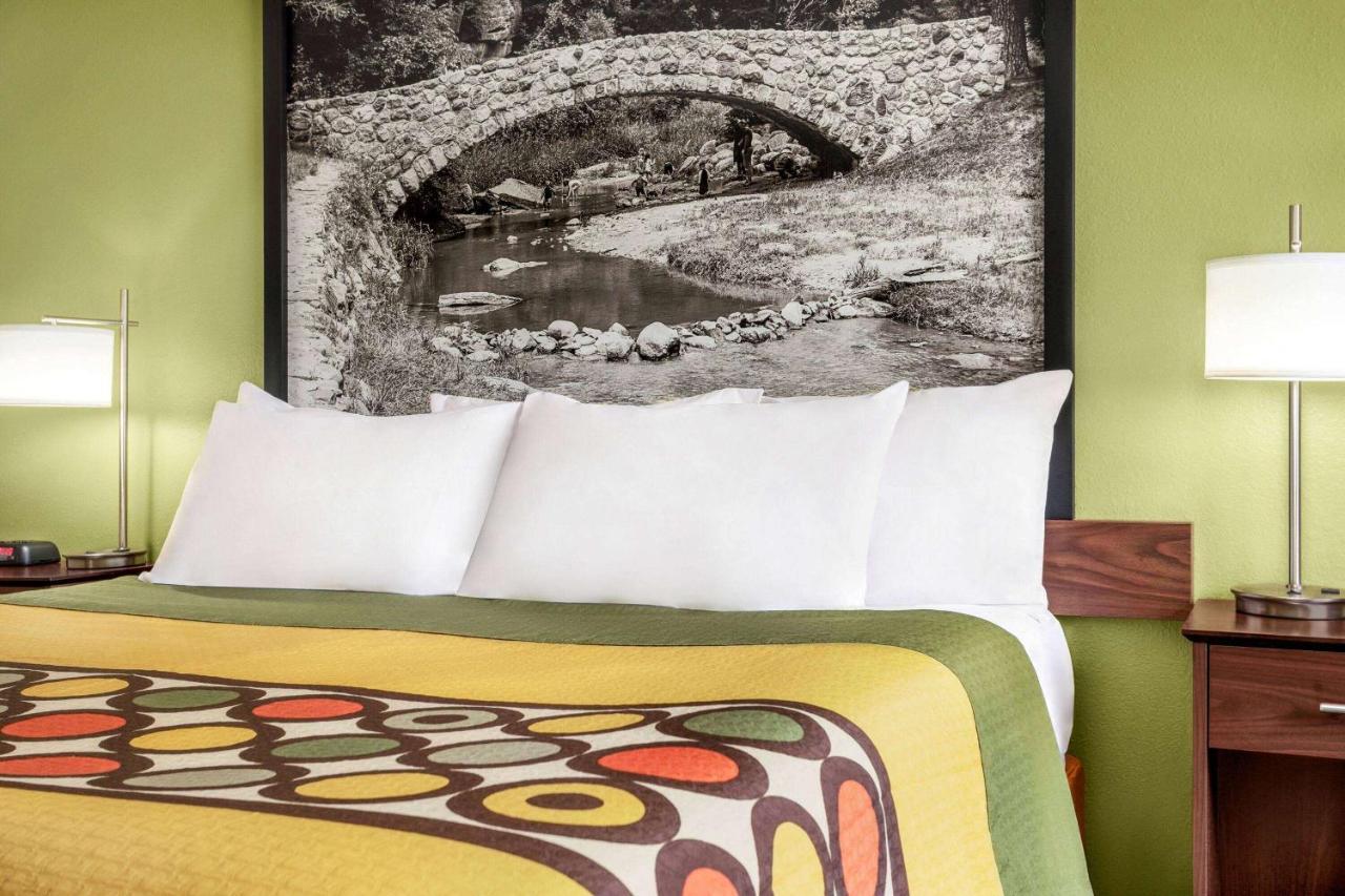 Hotel Super 8 By Wyndham Ankeny/Des Moines Area Zewnętrze zdjęcie