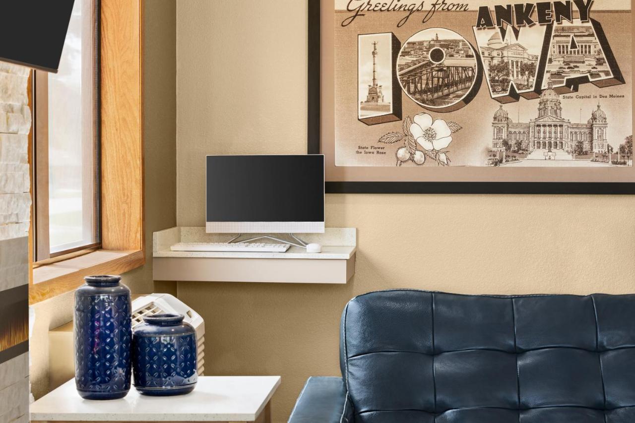 Hotel Super 8 By Wyndham Ankeny/Des Moines Area Zewnętrze zdjęcie