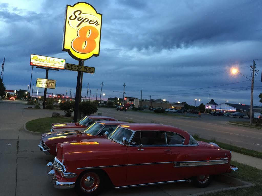 Hotel Super 8 By Wyndham Ankeny/Des Moines Area Zewnętrze zdjęcie